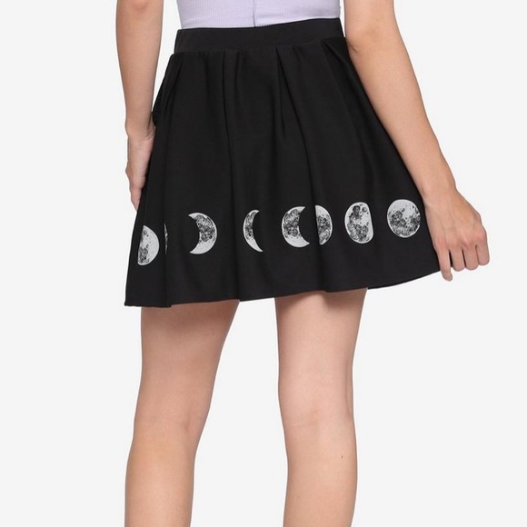 NWT Moon Phase Skirt - Picture 2 of 4